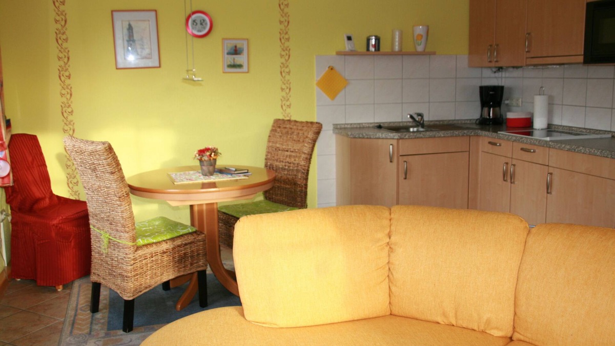 Nordholz House | Vacation home Fischers Nest 17 in DORUM-NEUFELD