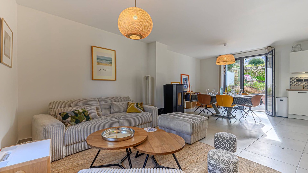La Trinite-sur-Mer House | Vacation home Le Spi by Interhome