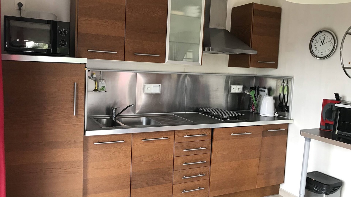 Lantic House | Vacation home 8 minutes from the beach. Perfect for a family!