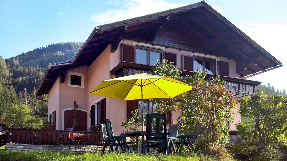 Oeblarn House | Vacation home Lux by Interhome