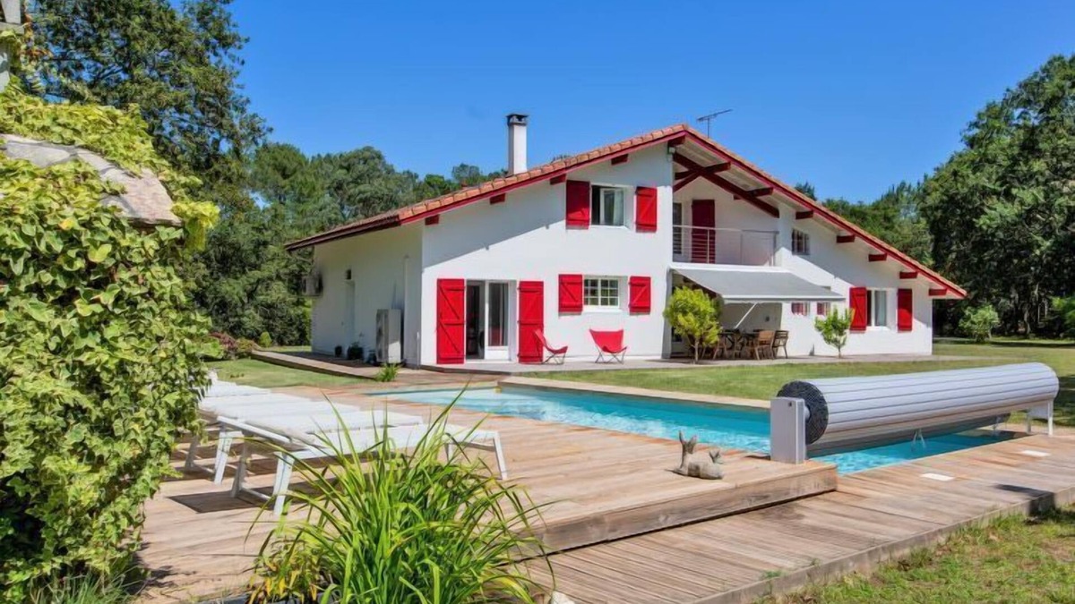 Magescq House | Vacation home Caloye by Interhome