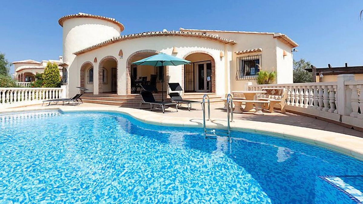 Rafol de Almunia House | Vacation home Capi by Interhome