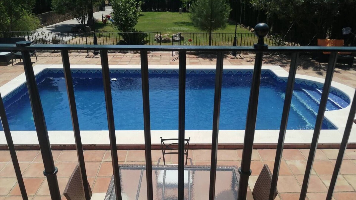 Las Jaras House | Vacation Home "Casa Del Brezo" with Mountain View, Private Pool & Wi-Fi