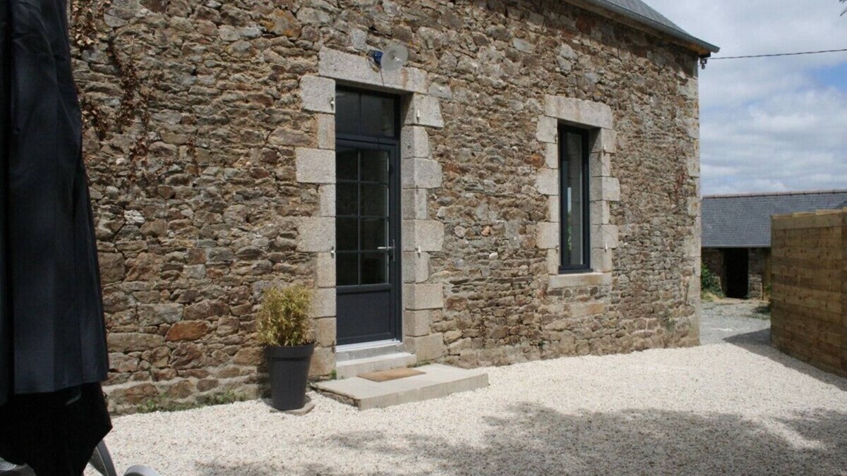 Lanvallay House | Vacation home dinan