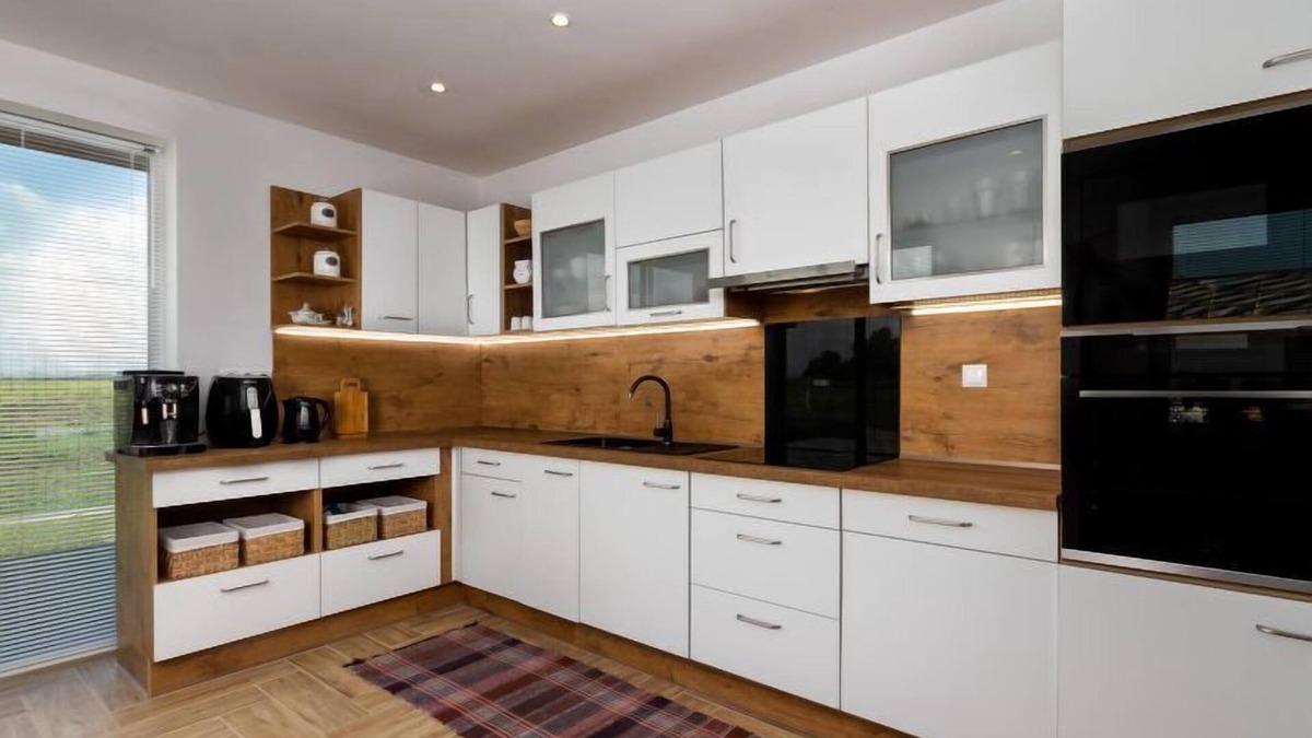 Buzsak House | Vacation home Emily by Interhome