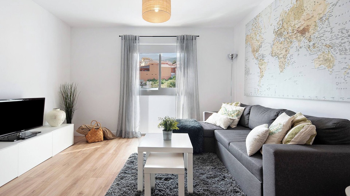 El Guincho Apartment | Vacation Home "Casa Tatiana Vacacional" with Mountain View & Wi-Fi