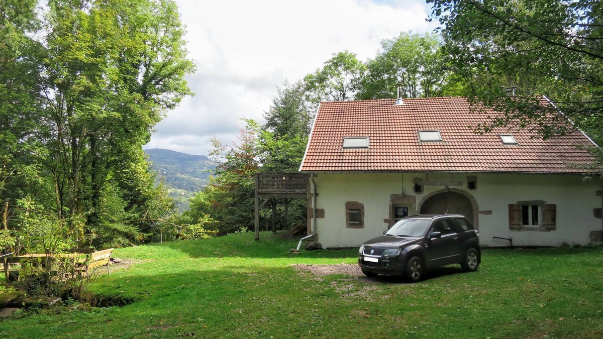 Thiefosse House | Vacation home Escher by Interhome