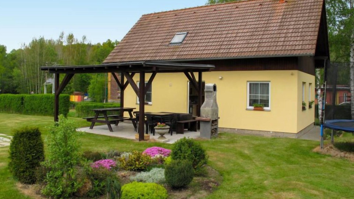 Mnisek House | Vacation home Fojtka by Interhome