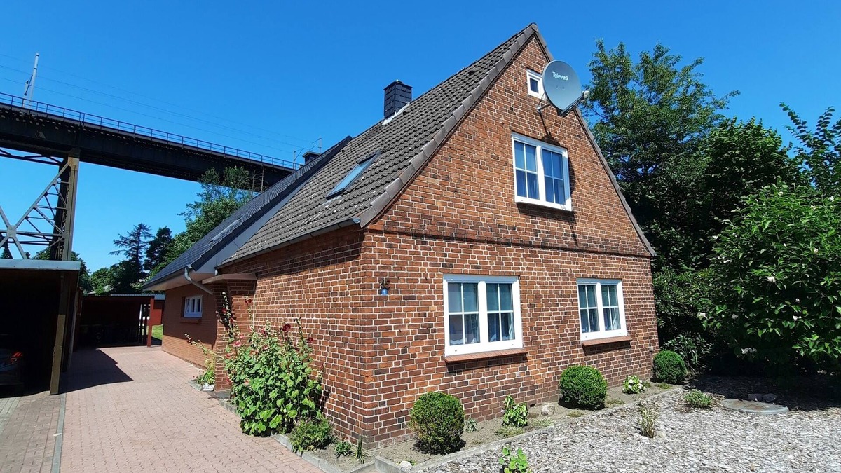 Rendsburg House | Vacation home for 10 guests with 185m² in Rendsburg (169613)