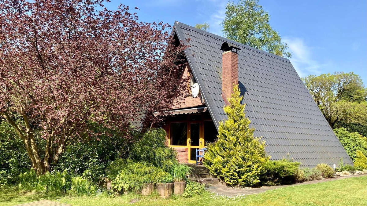 Suderbusch House | Vacation home for 6 guests with 80m² in Wingst (244836)