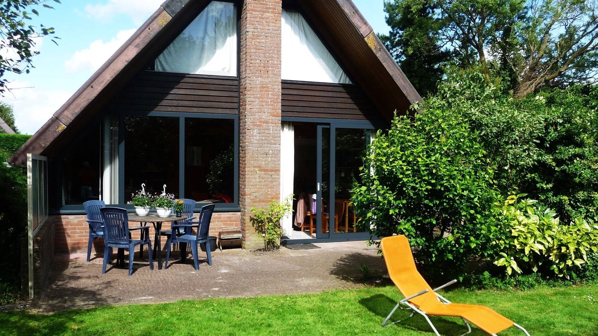 Opmeer House | Vacation home for 6 guests with 68m² in Opmeer (266392)