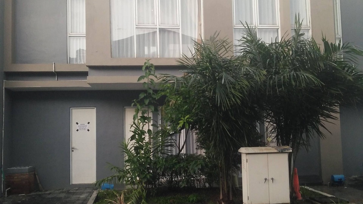 Sidoarjo House | VACATION HOME FOR RENT. HAPPY VACATION EVERYONE.
