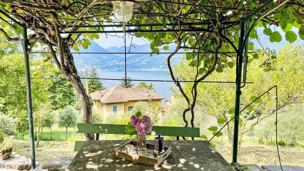 Regoledo House | Vacation home Giò by Interhome