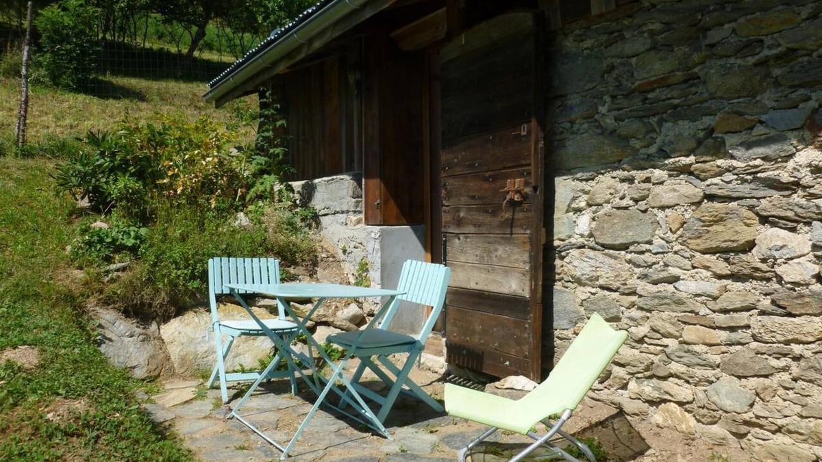 La Lechere House | Vacation Home "Grany Authentique Maison Montagne" with Private Garden