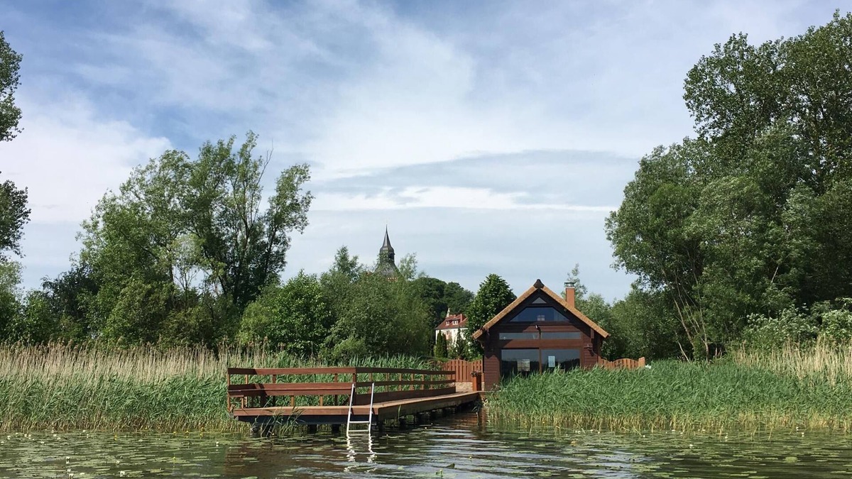 Sternberg House | Vacation home Haus am See