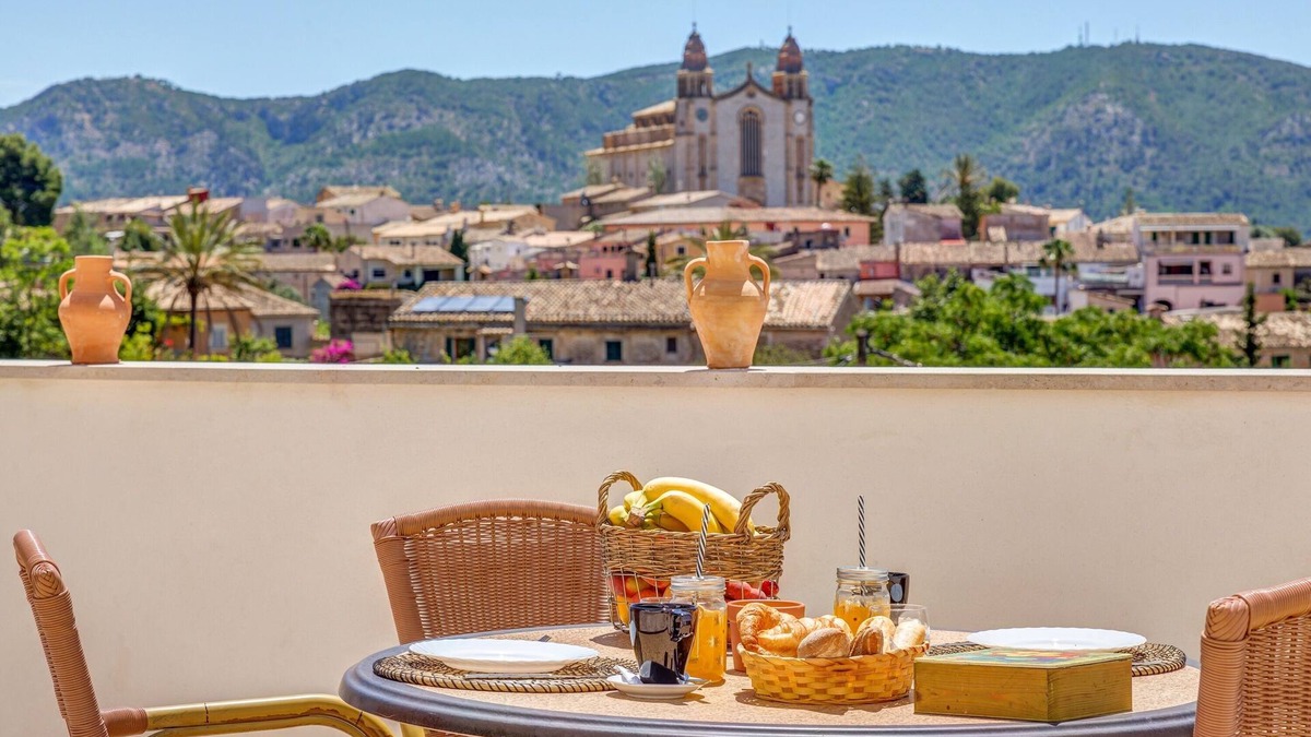Calvia House | Vacation Home "Hermanas Femenias" in Mallorca’s Beautiful Countryside with Mountain View