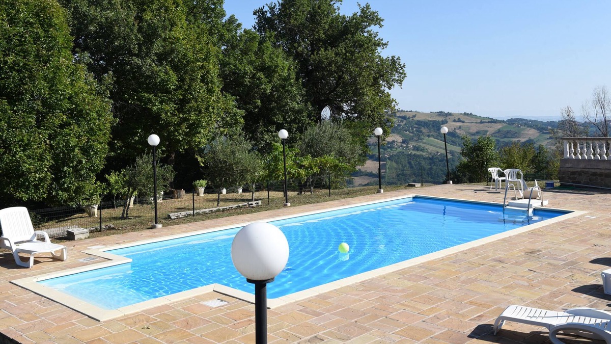 Gualdo Villa | Vacation Home Il Rigattiere private pool, nature, absolute relaxation
