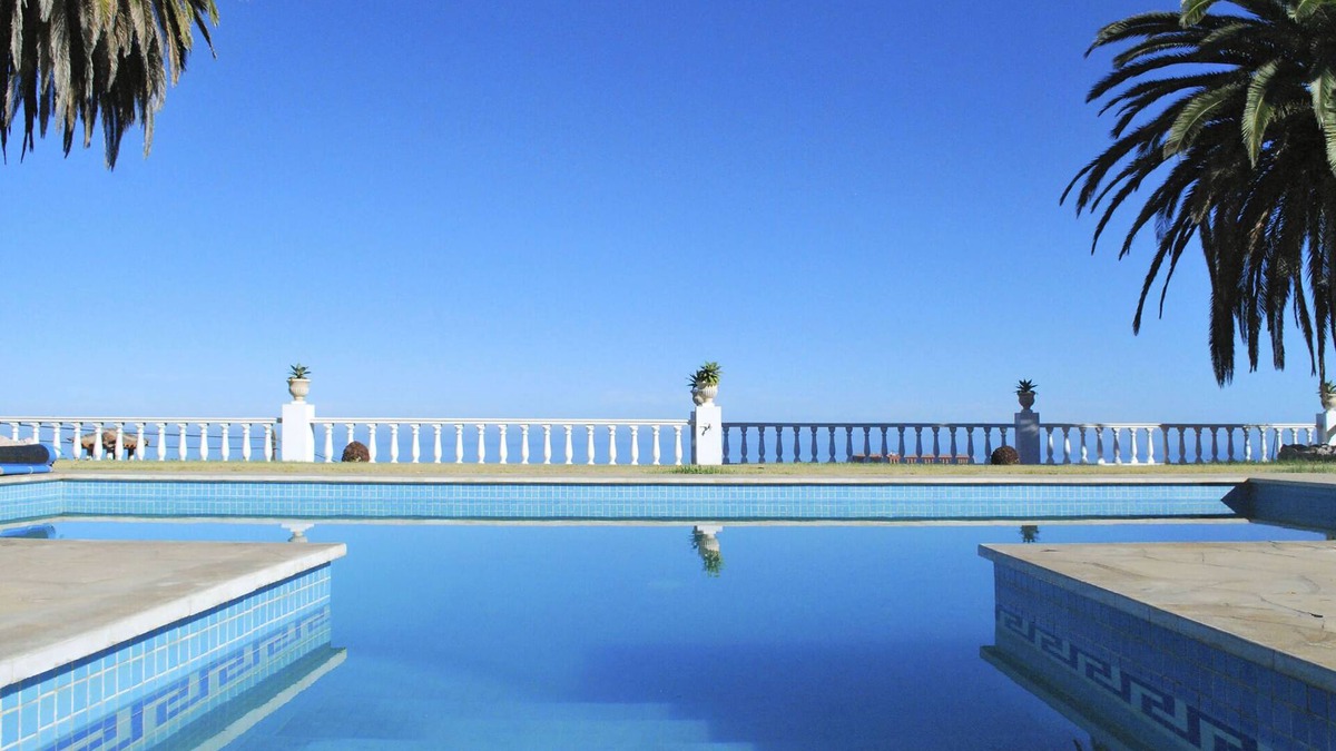 Las Arenas House | Vacation home in a paradisiacal garden with pool all to yourself