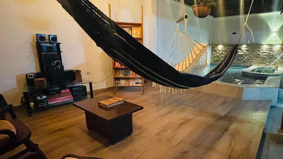 Mocoa House | Vacation home! In a residential and safe area, only 100 mt from commercial area.