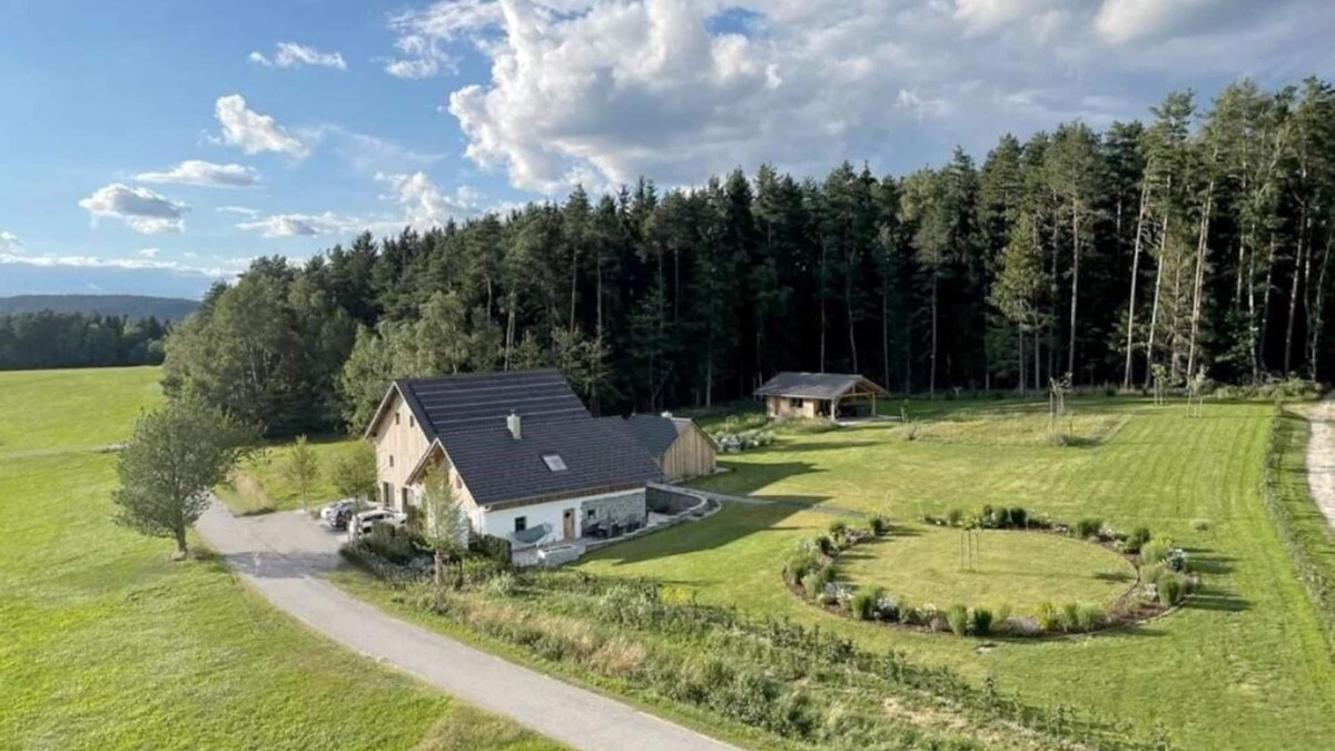 Patersdorf House | Vacation home in a secluded location for relaxing and active vacations