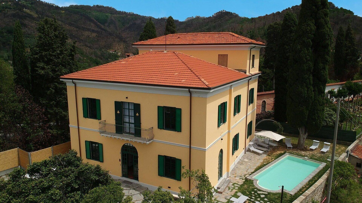 Massarosa House | Vacation Home in Massarosa with 5 bedrooms sleeps 10
