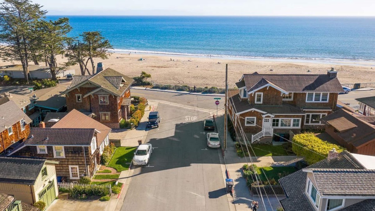 Seabright House | Vacation Home in Seabright