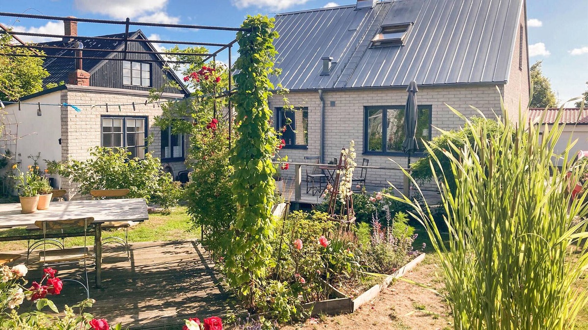 Simrishamn House | Vacation home in Simrishamn, only 300 meters from the sea