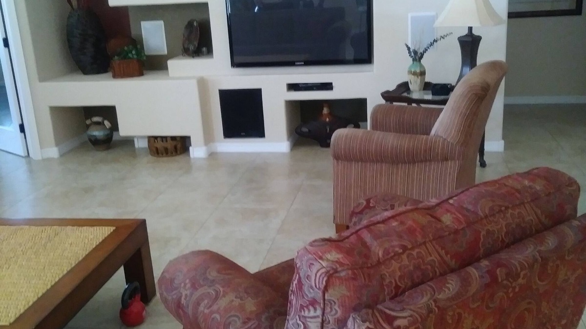Surprise House | Vacation home in Surprise, AZ a 45 and over community with 4 golf courses.