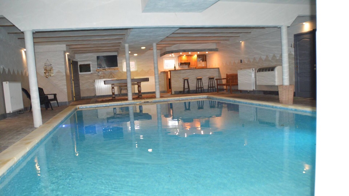 Verviers House | Vacation home in Verviers with private indoor pool