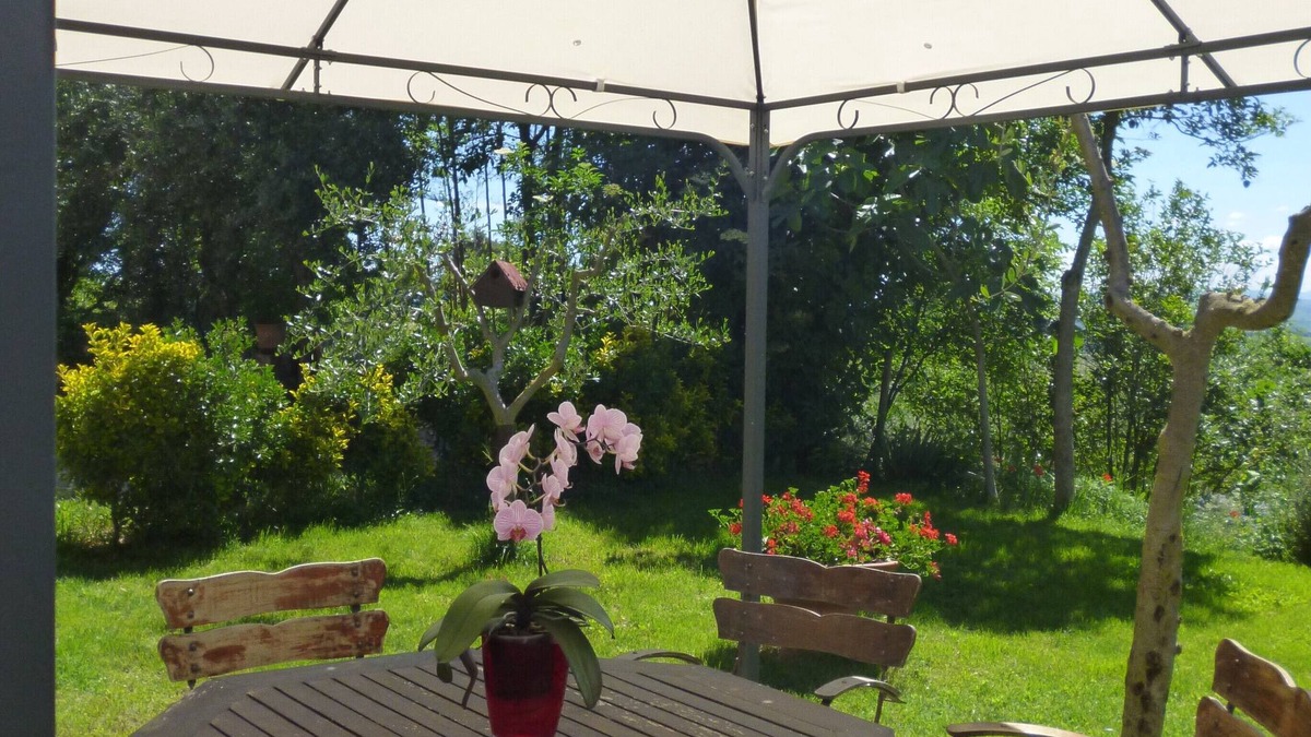 Vescovado Apartment | Vacation home among the scent and charm of the Tuscan countryside
