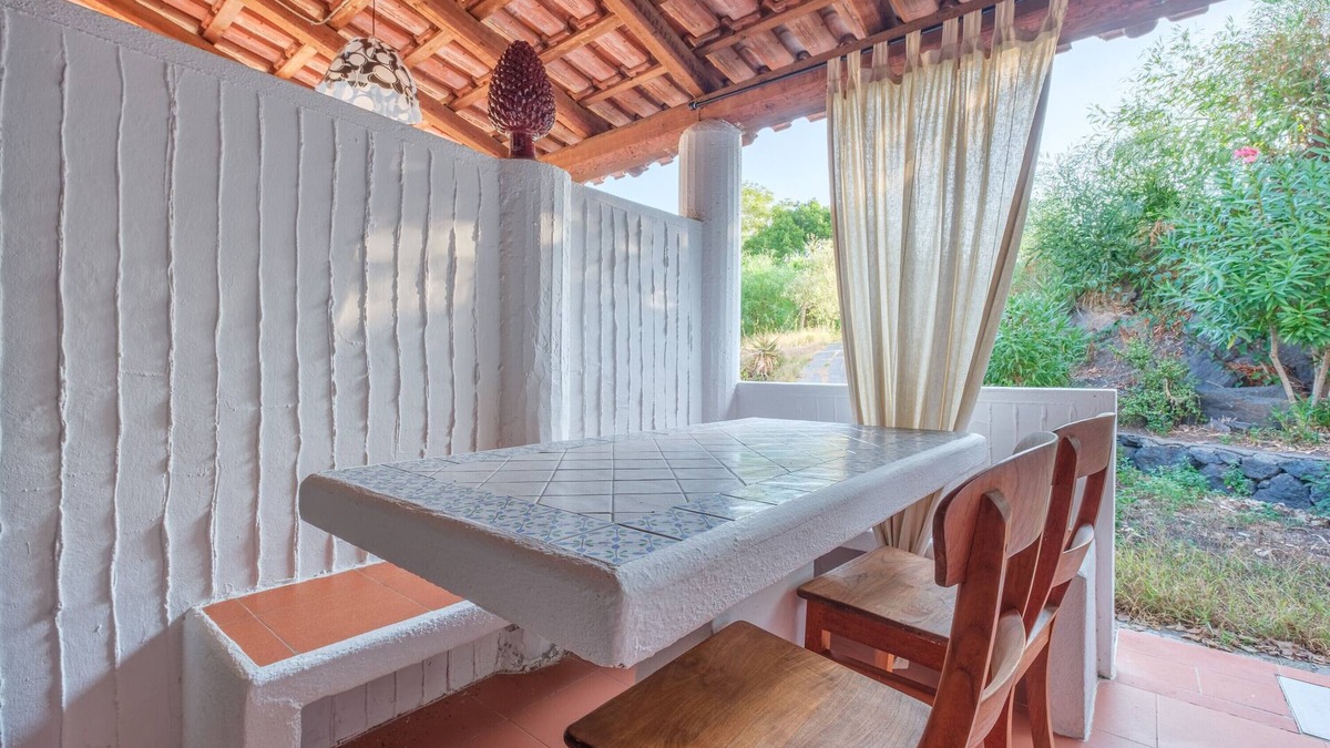 Vulcanello House | Vacation Home "Jerà D72 Vista Mare" with Private Terrace