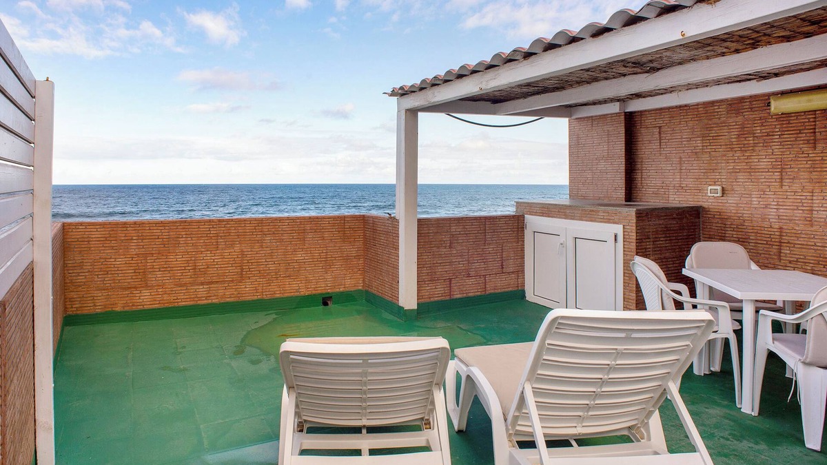 San Felipe House | Vacation Home "Las Sales Duplex" with Sea View, Terrace & Wi-Fi