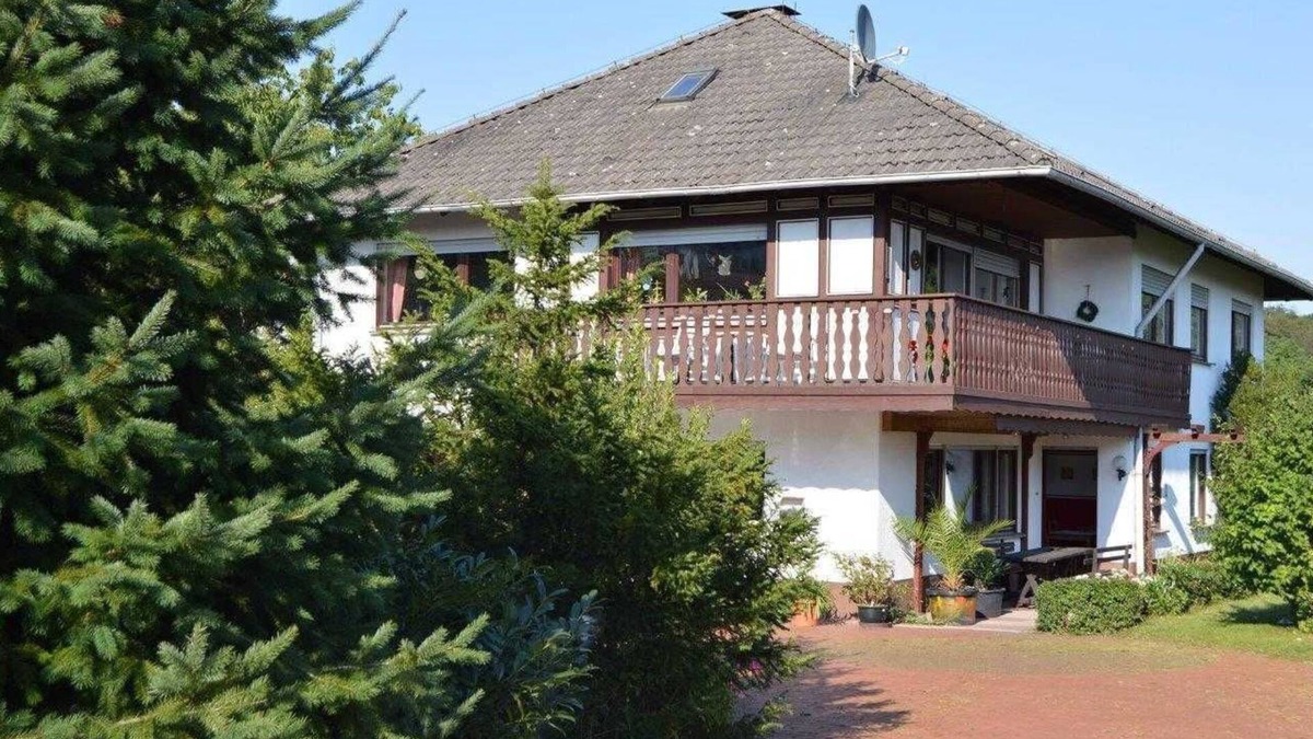 Sachsenberg Apartment | Vacation home Lefarth - Holiday apartment Esther