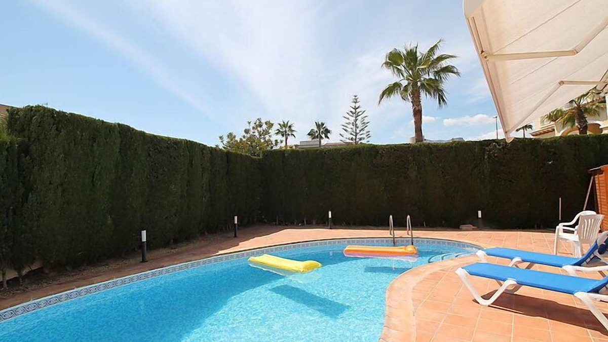 Bell Horizo House | Vacation home Leon by Interhome