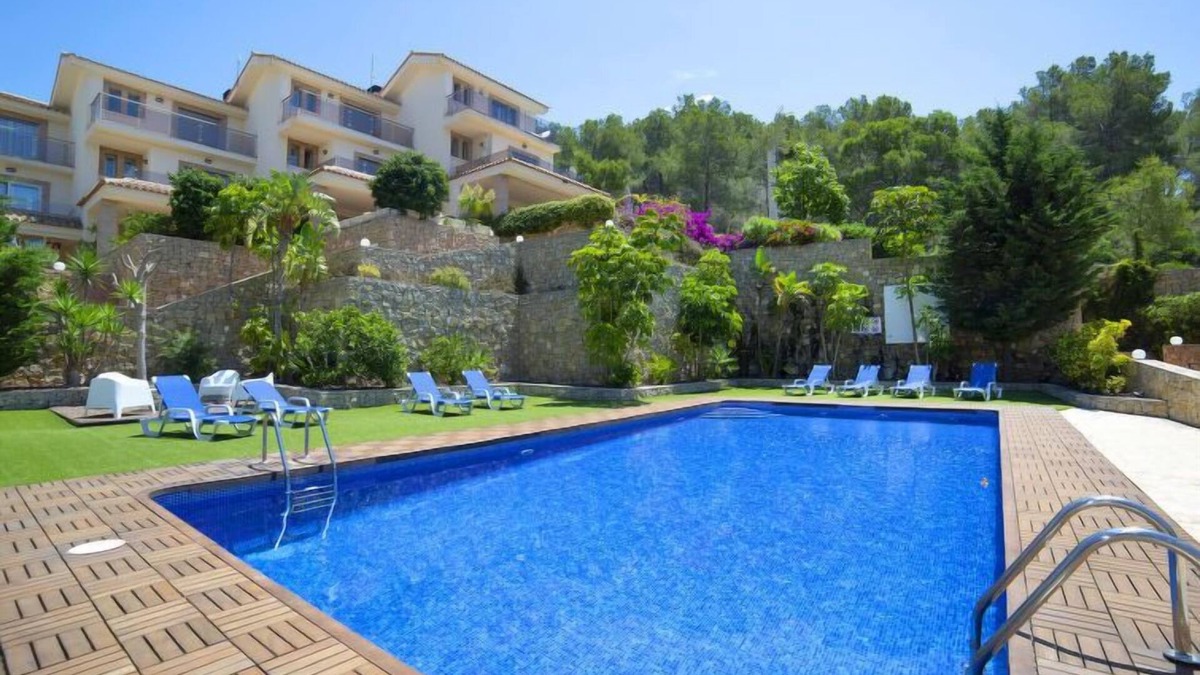 Empedrola House | Vacation home Luca by Interhome