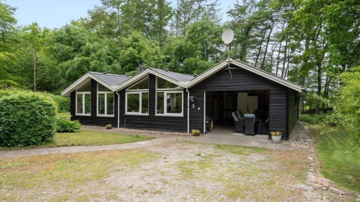 Vesthimmerland Municipality House | Vacation home "Magh" by Interhome