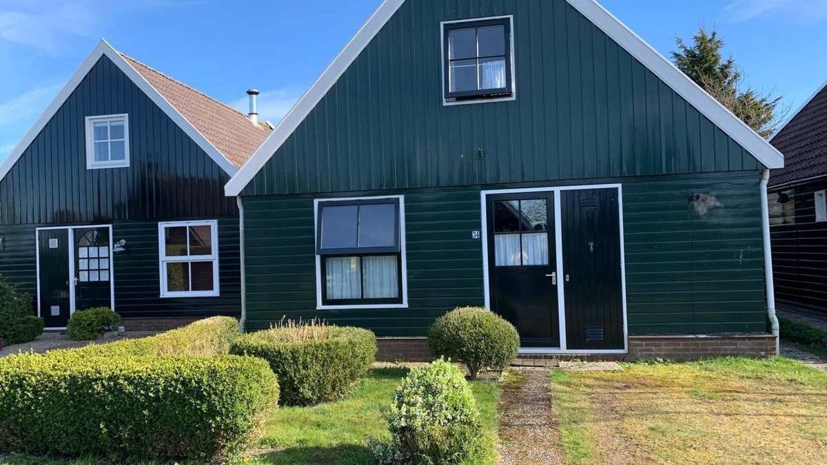 Oudeslius House | Vacation home North Holland 90sqm/2 bedrooms/parking lot/dishwasher/washing machine/WLAN/SmartTV