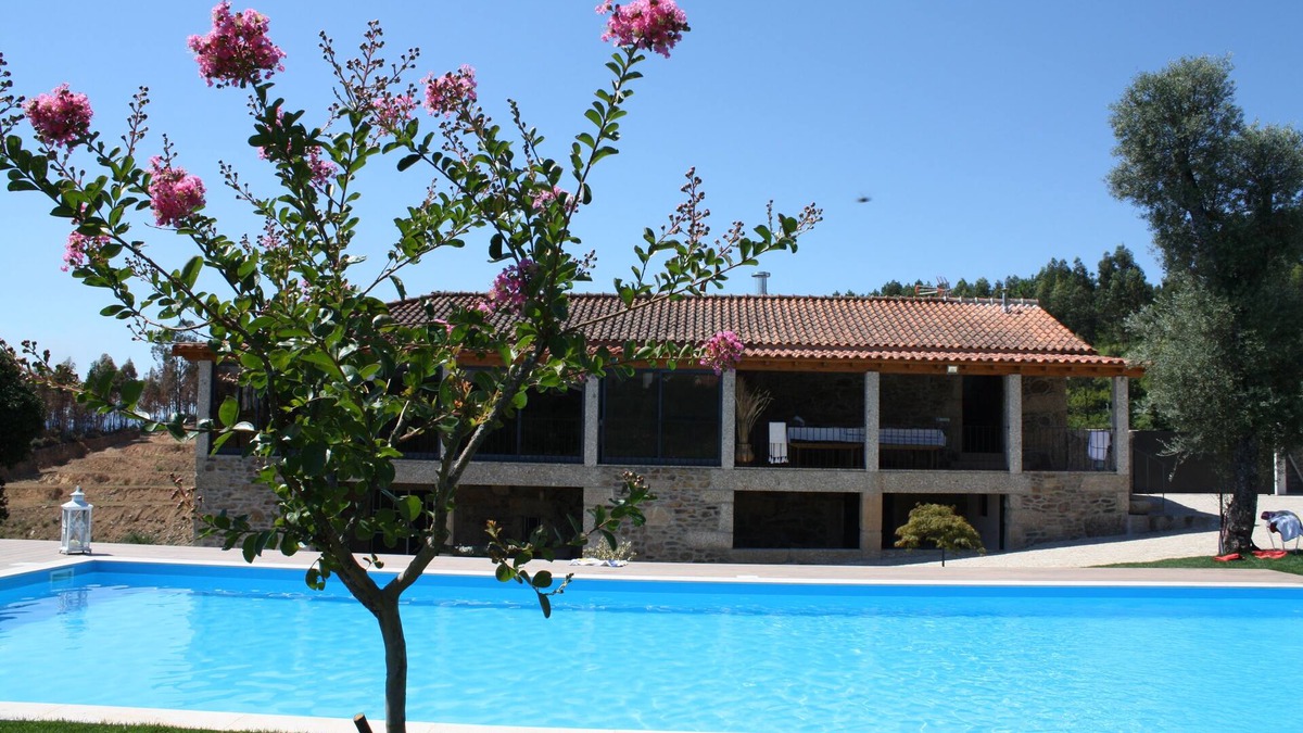 Molares House | Vacation home with views of Nossa Senhora das Graças 5 bedrooms