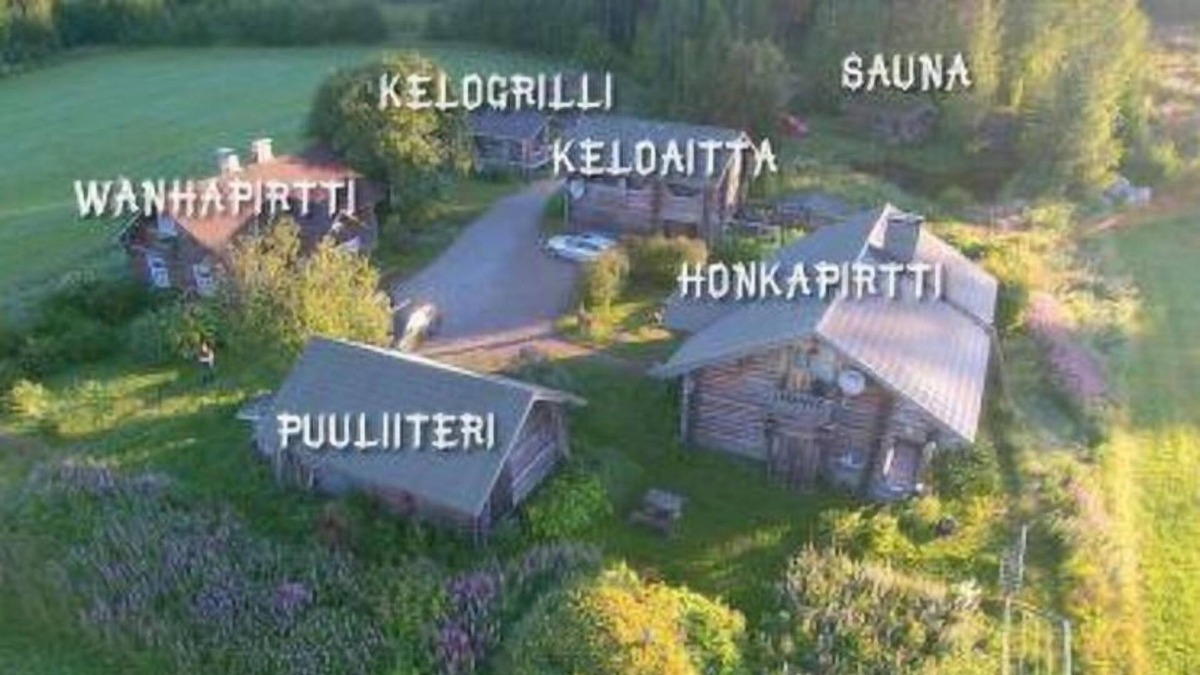 Kehys-Kainuu House | Vacation home Pykälä - log village in Kuhmo - 17 persons, 5 bedrooms