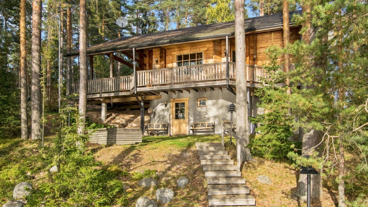 Iitti House | Vacation home Römpsi by Interhome