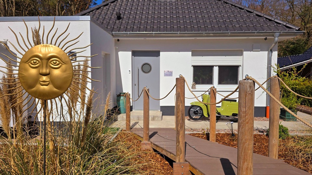 Wiefelstede House | Vacation home Seehaus am Wald