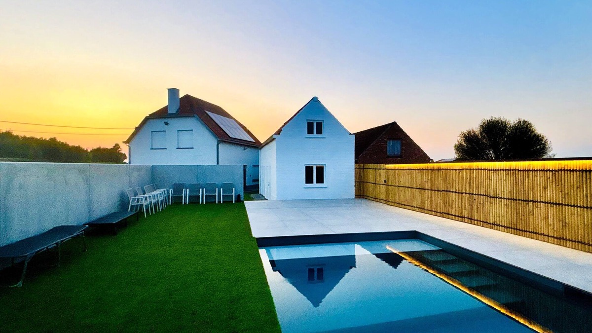 Staden Villa | Vacation home Staedenbergh in rural Staden! 10 pers