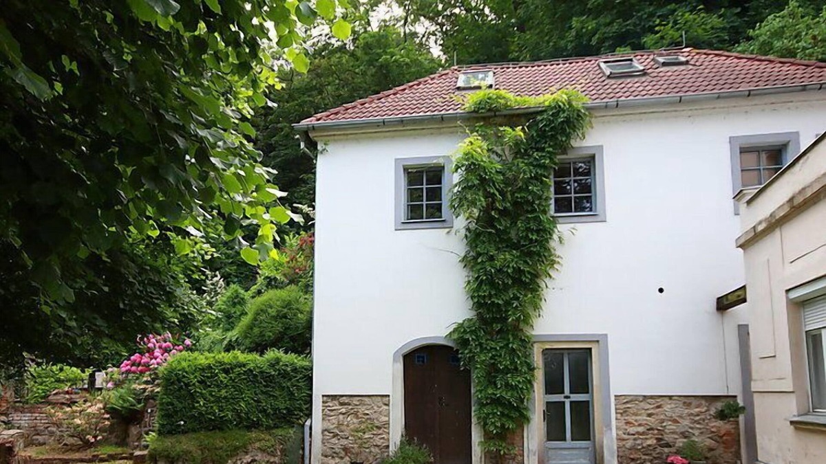 Troja House | Vacation home V Podhoří in Letna Troja - 4 persons, 2 bedrooms