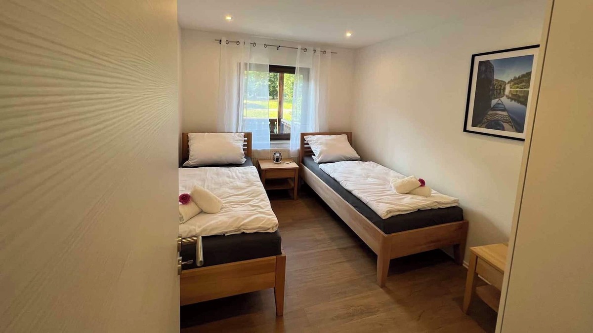 Essing Apartment | Vacation home with 3 bedrooms directly on the river