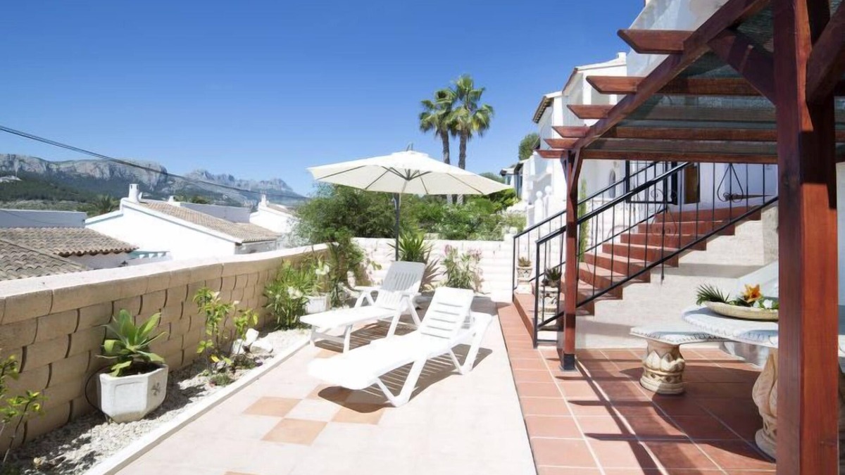 Empedrola House | Vacation home Yona by Interhome
