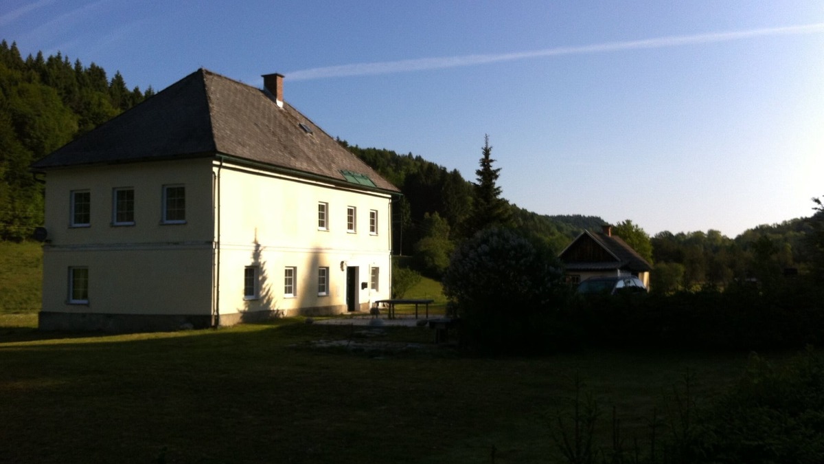 Maria Rain House | Vacation in nature, surrounded by mountains, lakes . and around the corner the city!