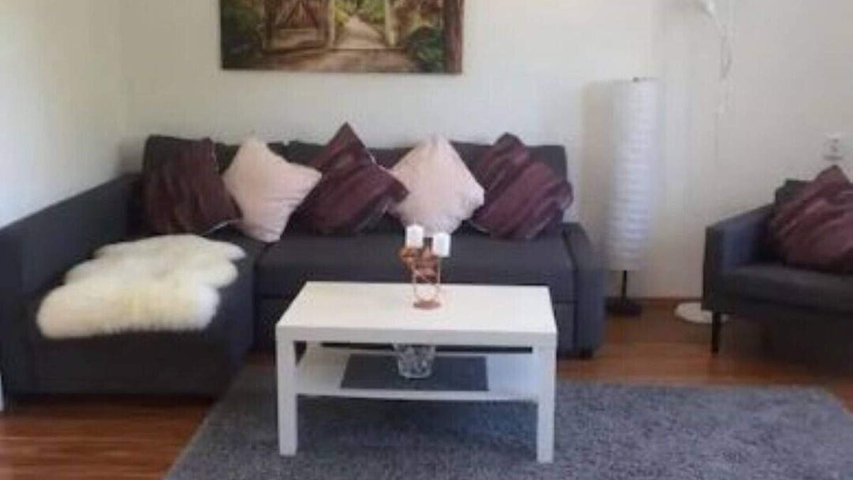 Mark Landin Apartment | . vacation in the countryside.