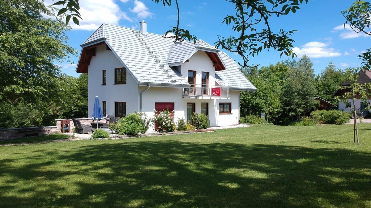 Holzschlag Apartment | Vacation loft, 100 sqm, 2 bedrooms, 1 open bedroom, balcony and terrace, max. 6 persons