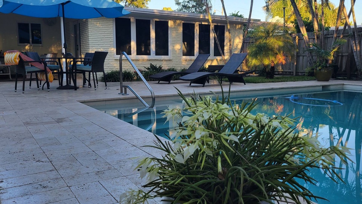 Poinsettia Heights House | Vacation Perfection! Retreat, Refresh & Recharge in Your Private Tropical Oasis