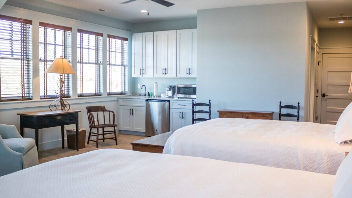 Oriental Hotel | Vacation Perfection in Coastal NC - River Dunes
